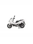 125 Strada Motorsiklet Beyaz